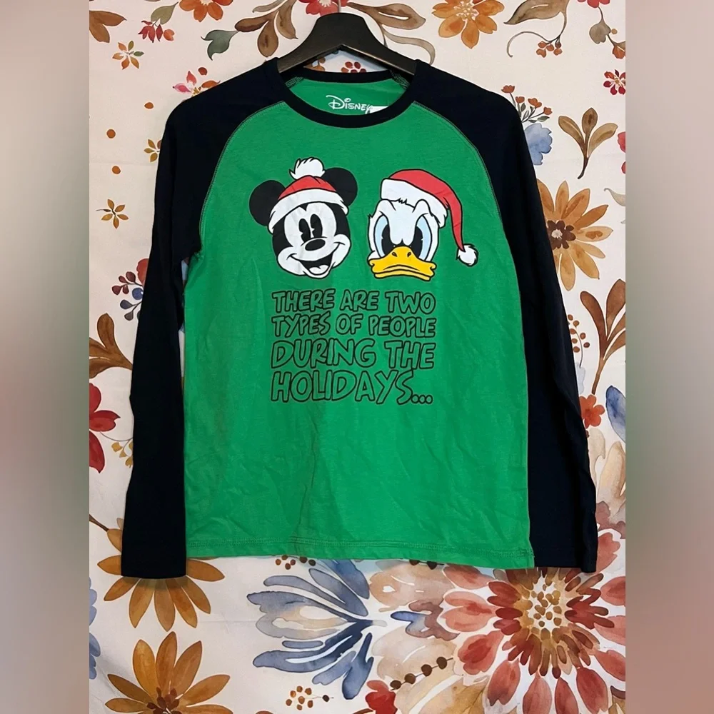 NWT Disney Boys Kids M Green Mickey Donald Long Sleeve Funny Christmas Kohls Tee